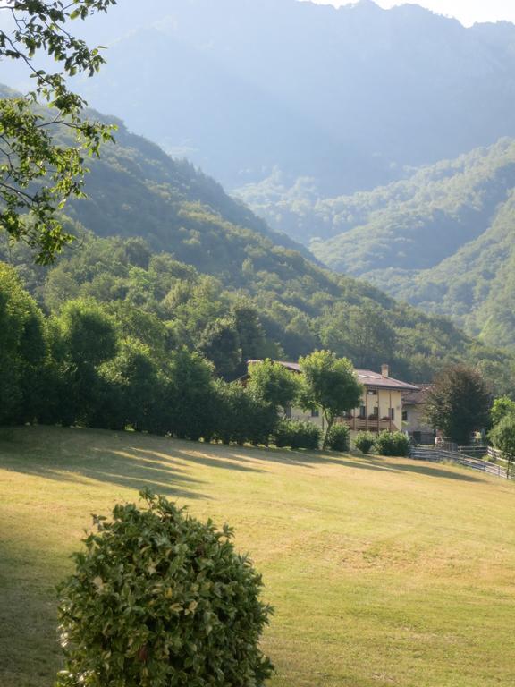 Agriturismo Deviscio Lecco Exterior foto